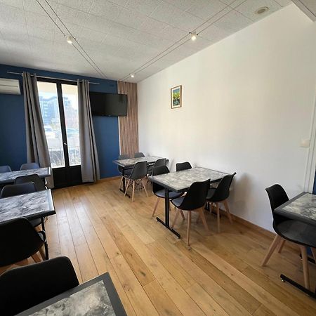 Brit Hotel Du Parc Niort Centre-Parking Gratuit Zewnętrze zdjęcie
