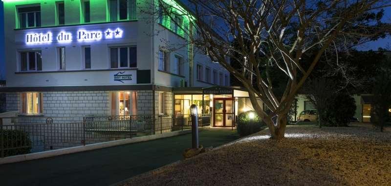 Brit Hotel Du Parc Niort Centre-Parking Gratuit Zewnętrze zdjęcie