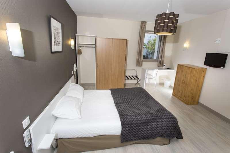 Brit Hotel Du Parc Niort Centre-Parking Gratuit Pokój zdjęcie