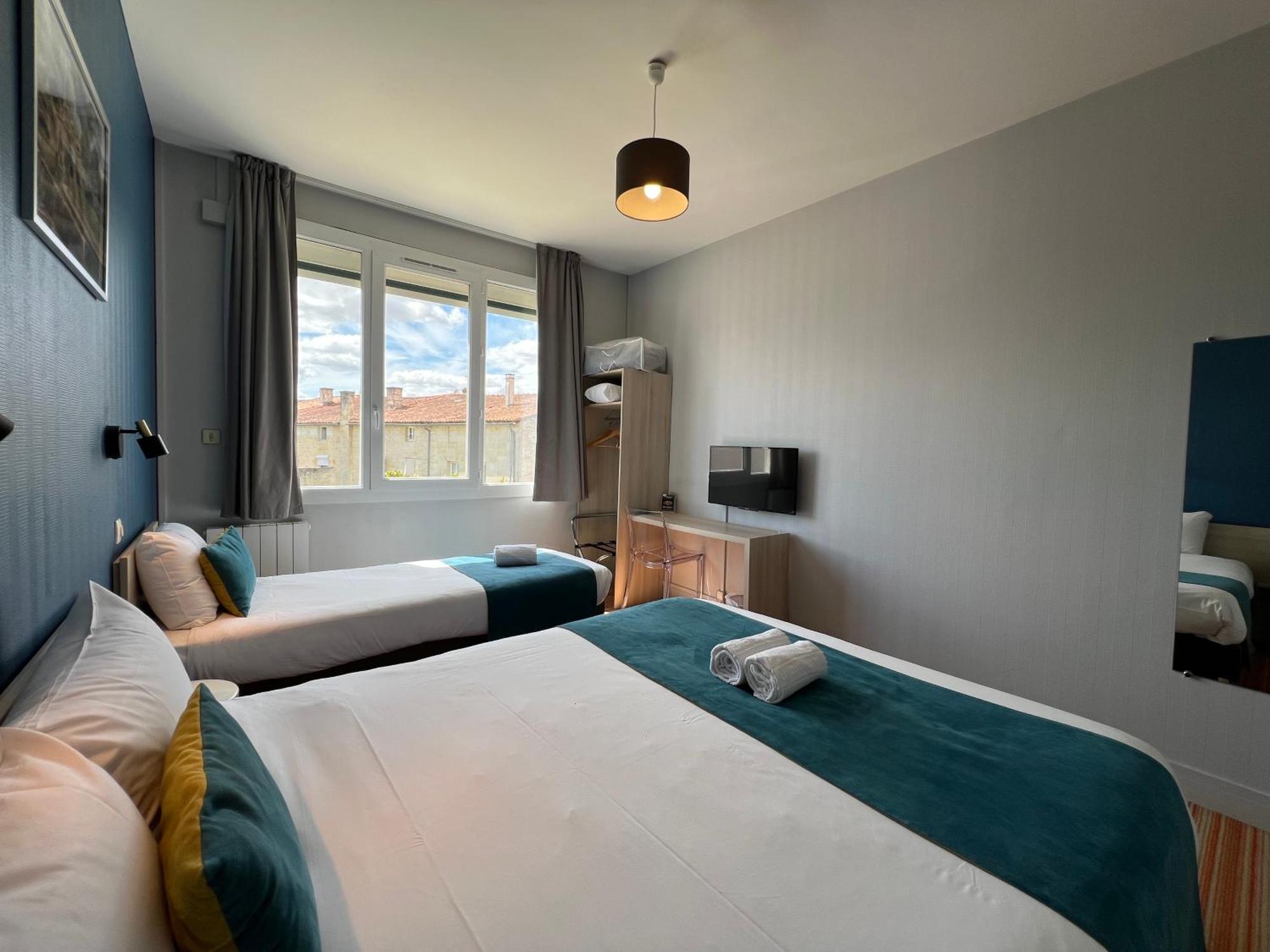 Brit Hotel Du Parc Niort Centre-Parking Gratuit Zewnętrze zdjęcie