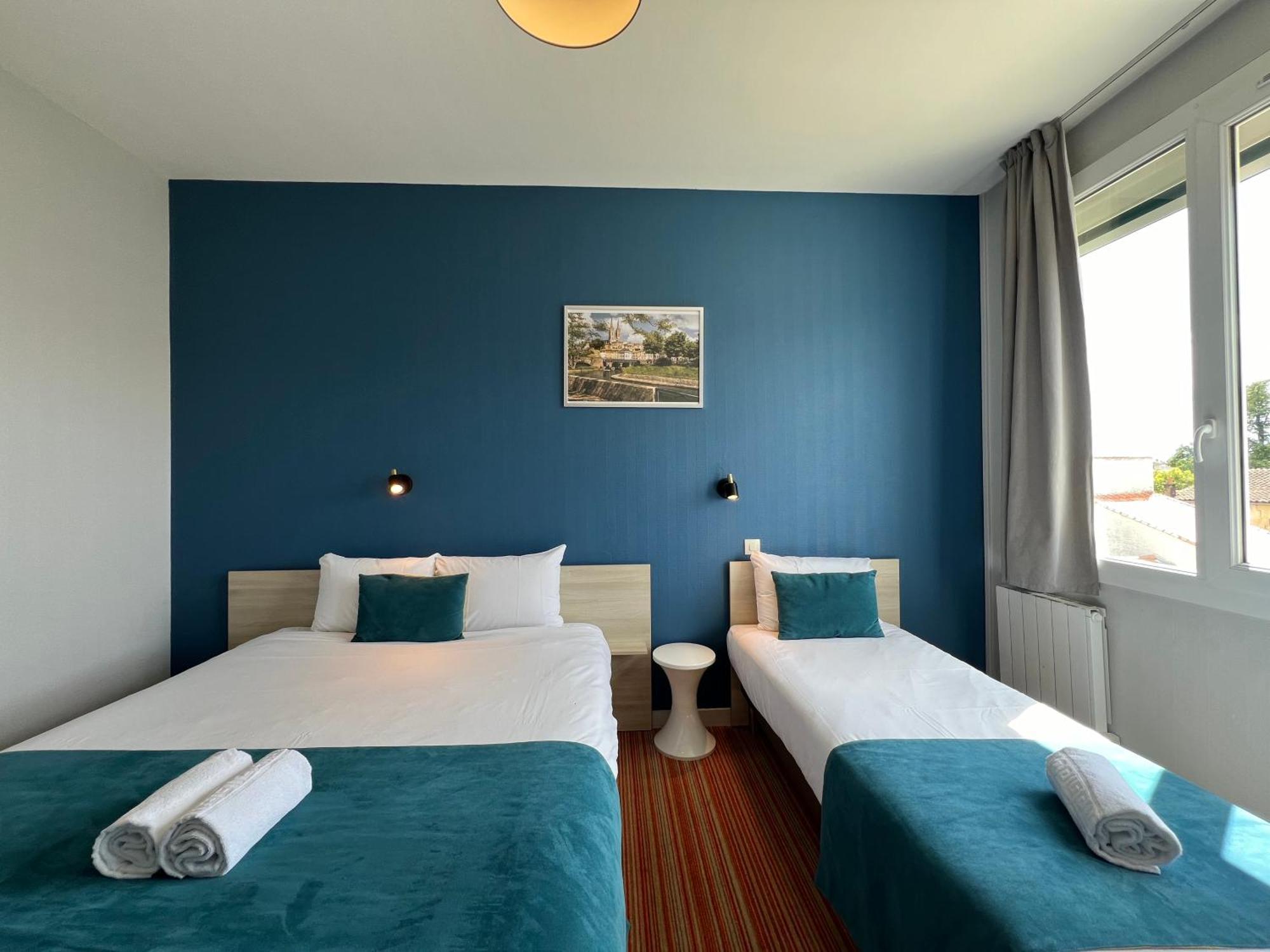Brit Hotel Du Parc Niort Centre-Parking Gratuit Zewnętrze zdjęcie