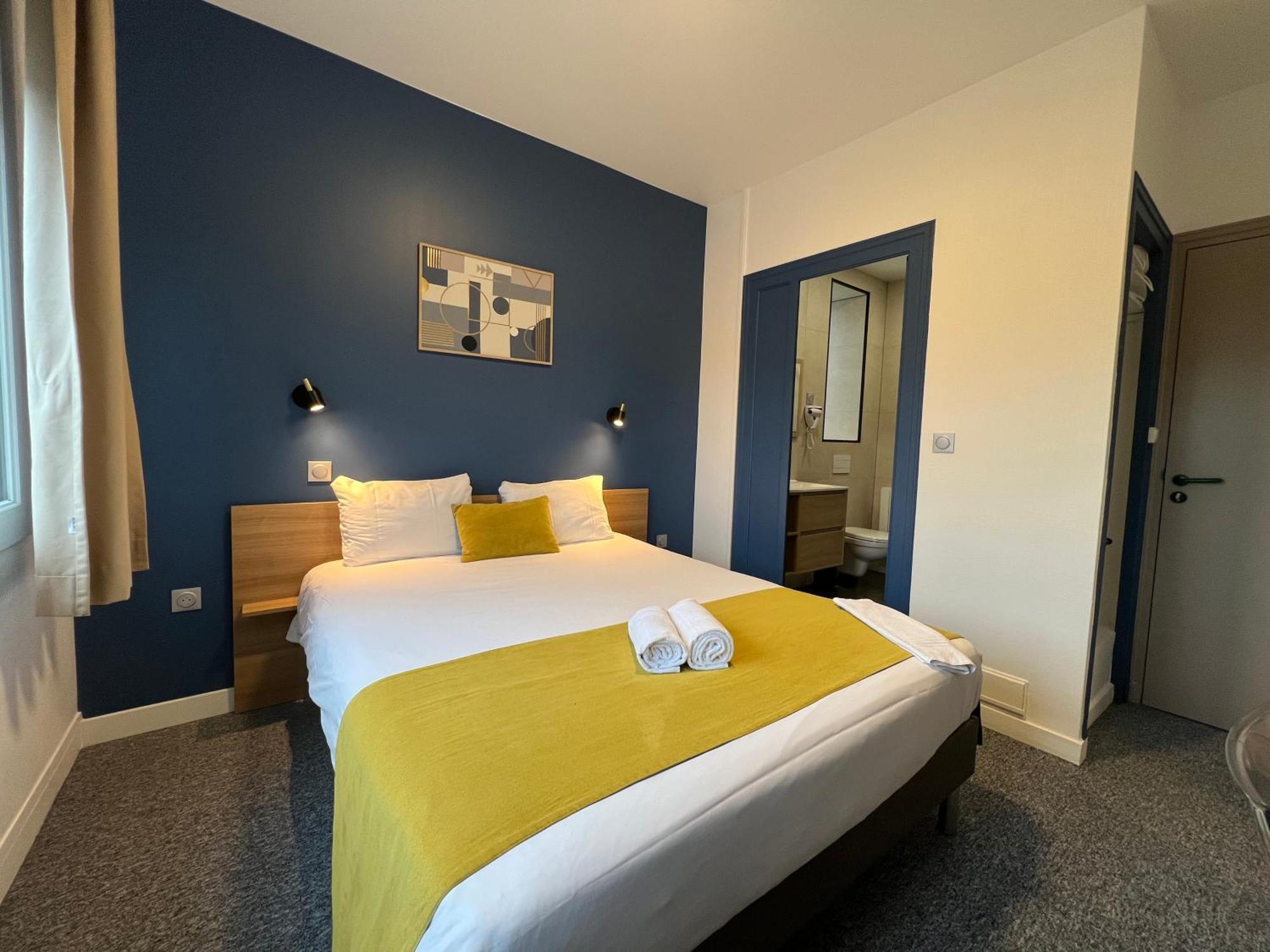 Brit Hotel Du Parc Niort Centre-Parking Gratuit Zewnętrze zdjęcie