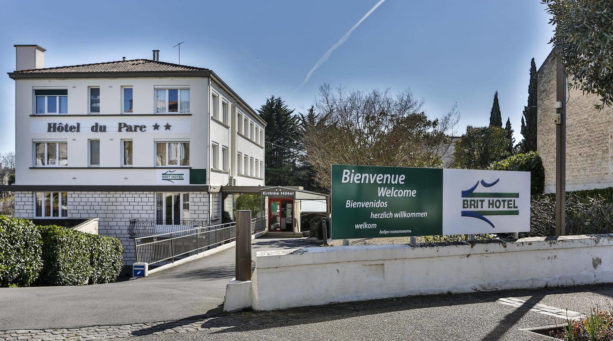 Brit Hotel Du Parc Niort Centre-Parking Gratuit Zewnętrze zdjęcie